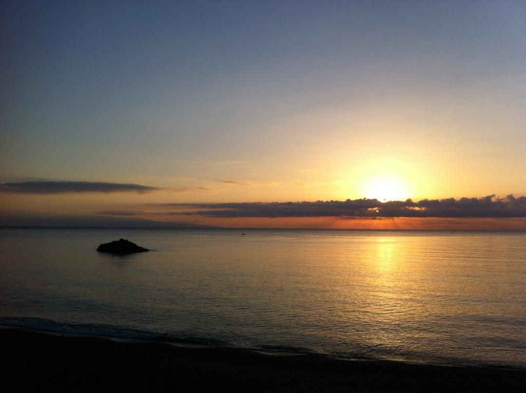 Elihotel SantʼAlessio Siculo Buitenkant foto