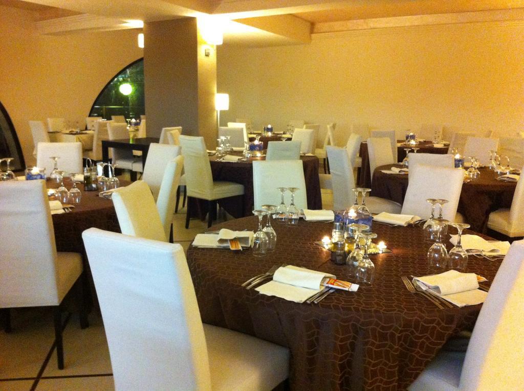 Elihotel SantʼAlessio Siculo Buitenkant foto