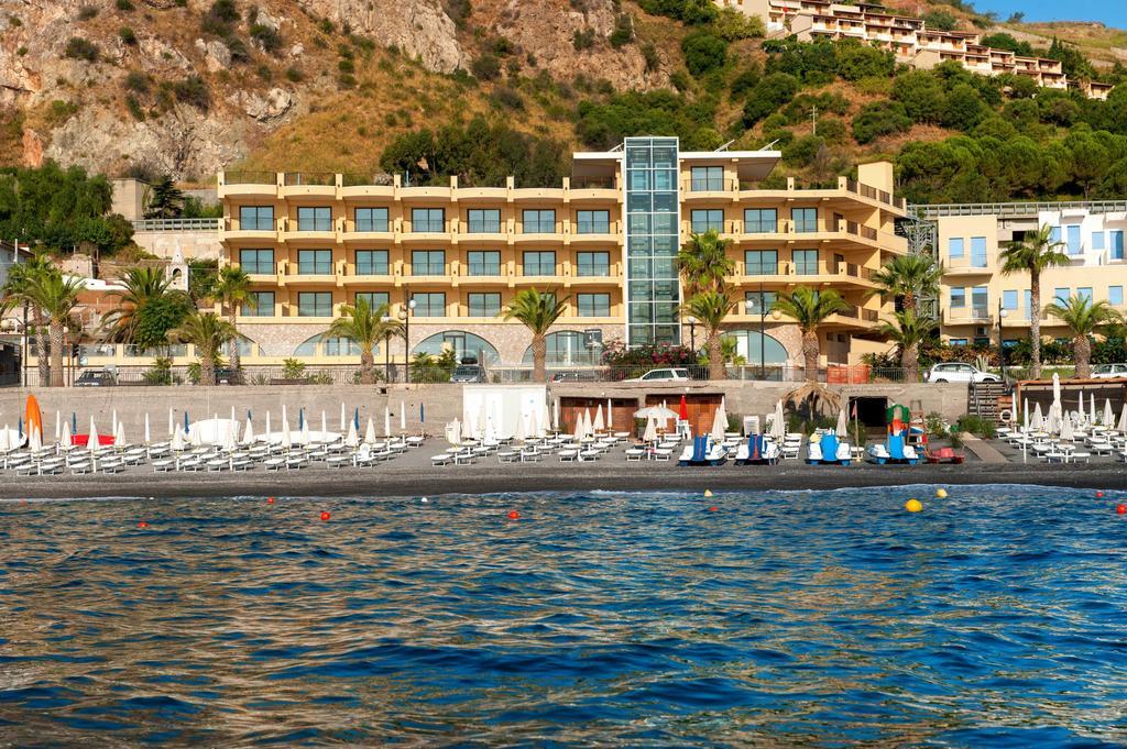 Elihotel SantʼAlessio Siculo Buitenkant foto